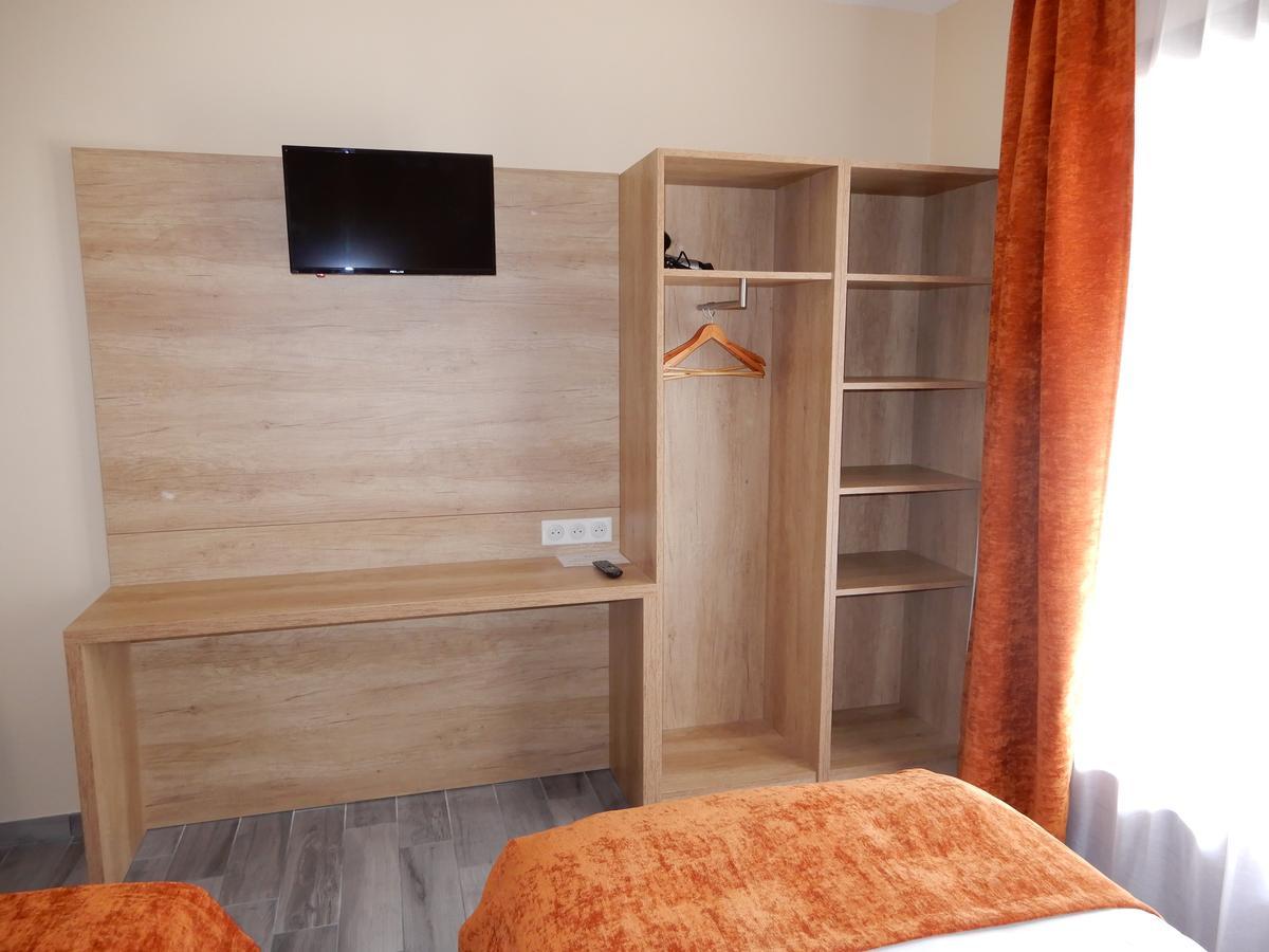 Hotel Marinet Chatillon-en-Michaille المظهر الخارجي الصورة